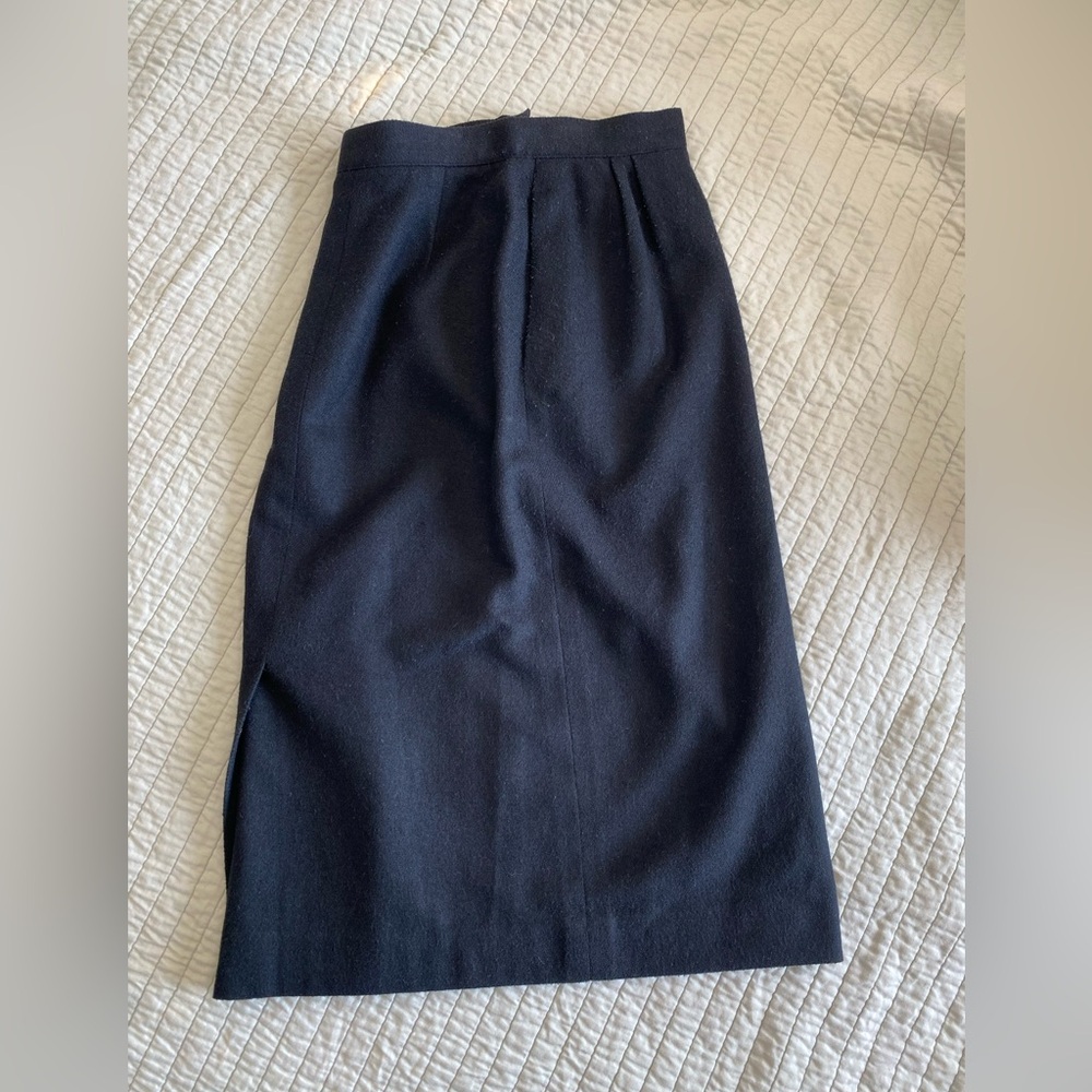 Vintage 1980s Peabody house wool black midi skirt